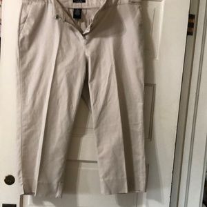 Rafaela khaki capris